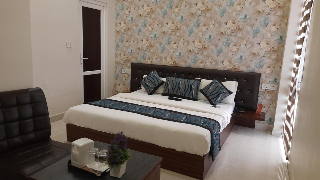 Hotel Ventures Inn Amritszár Kültér fotó