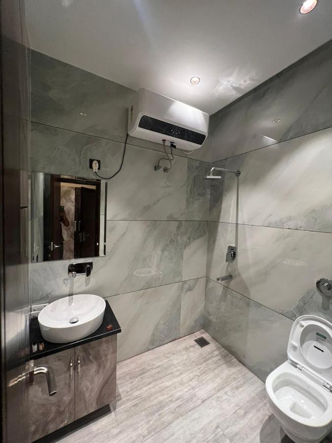Hotel Ventures Inn Amritszár Kültér fotó