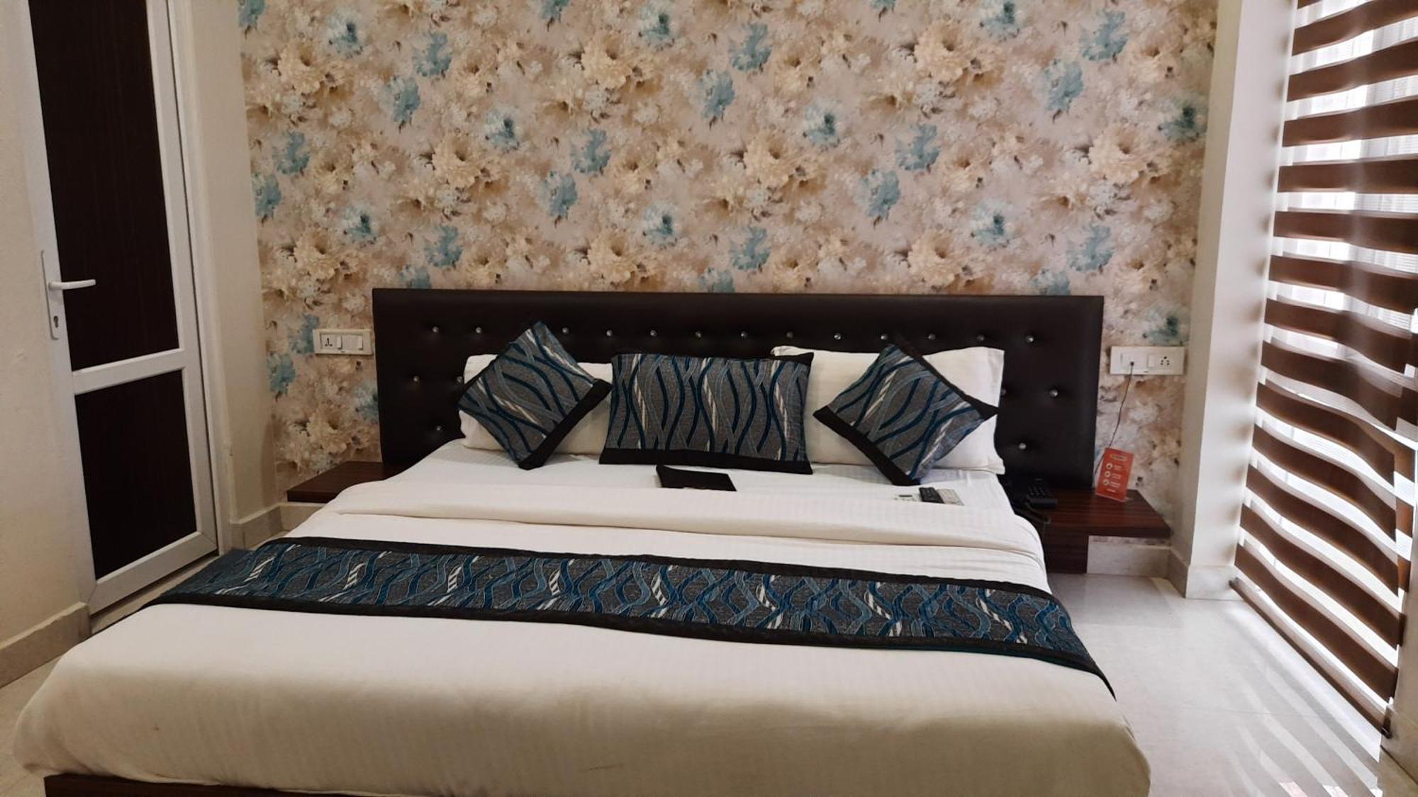 Hotel Ventures Inn Amritszár Szoba fotó